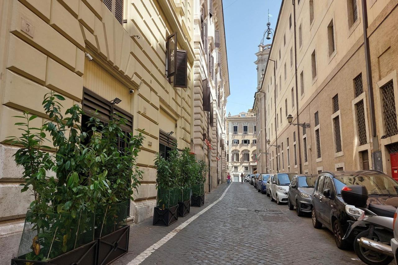 Charming Suites Navona Рим Экстерьер фото