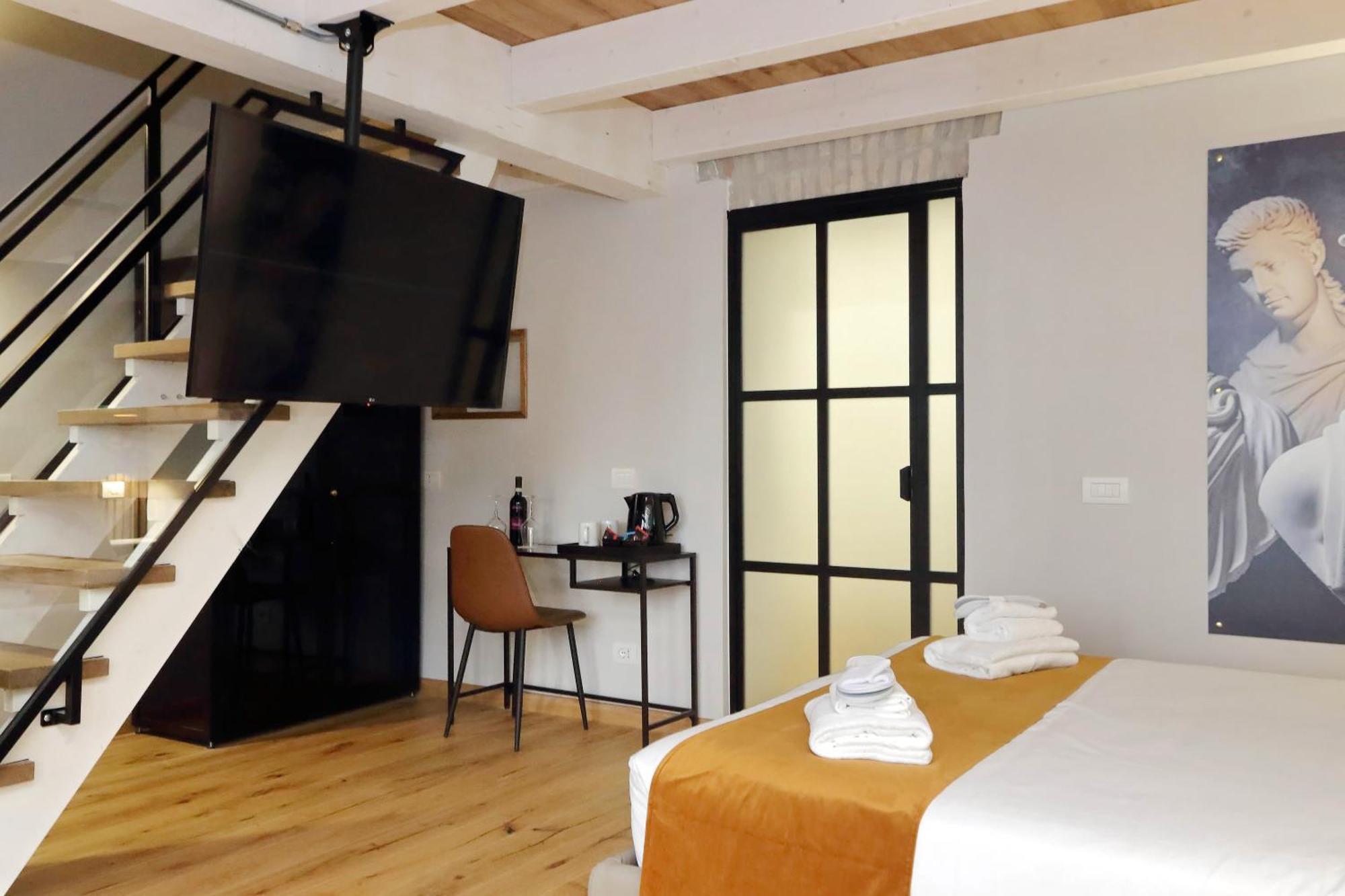 Charming Suites Navona Рим Экстерьер фото